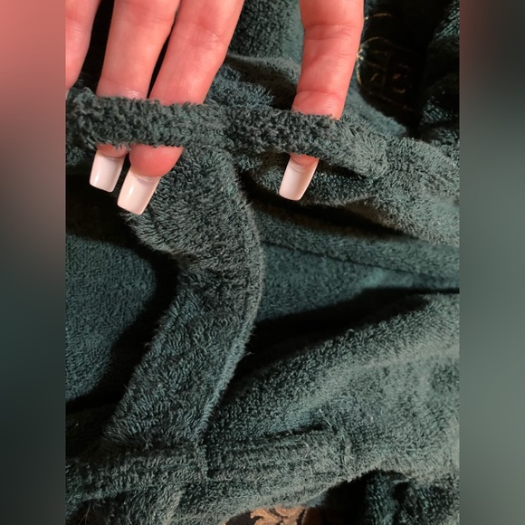 Vintage Victoria’s Secret y2k green robe with tie and pockets -xs/s - Picture 6 of 6